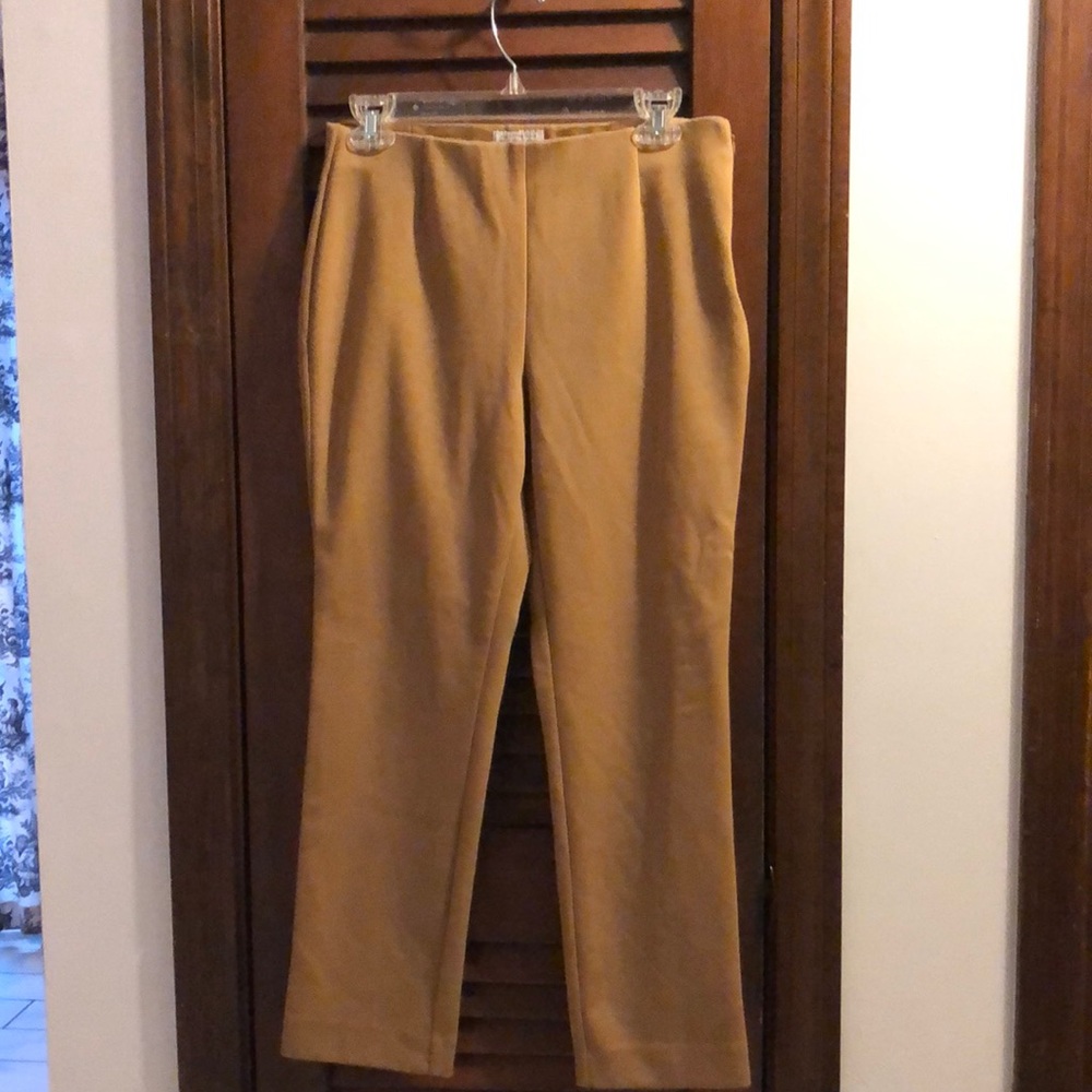 Charter club classic fit pant